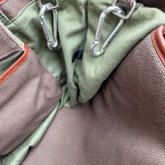 Levenger Italian leather travel bags (2) - Picture 14 of 16